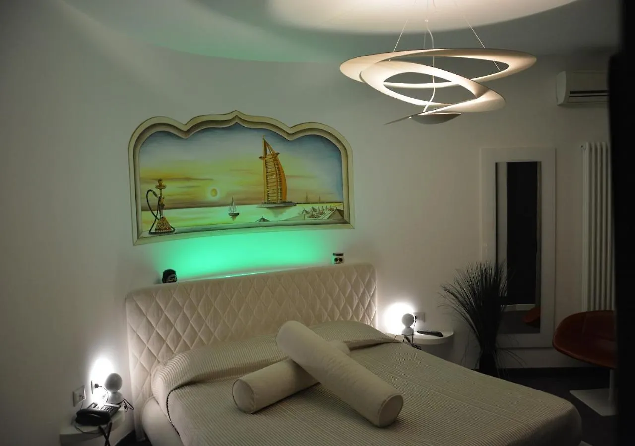 Design Suite Tirano 3*,